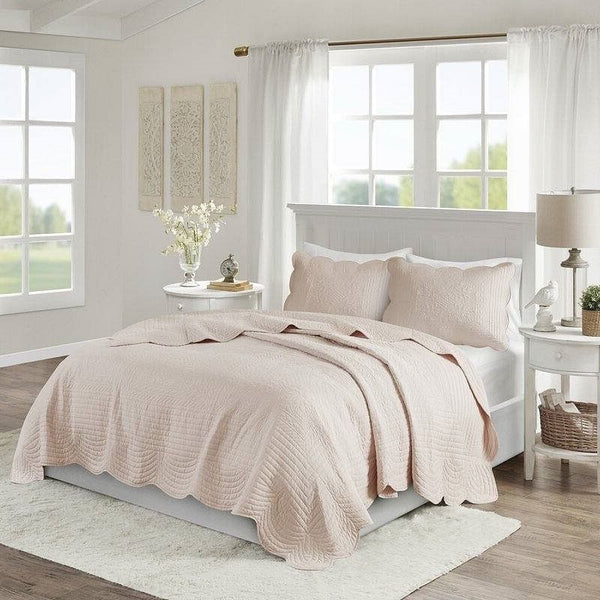 Full/Queen Size 3 Piece Reversible Scalloped Edges Microfiber Quilt Set in Blush-0