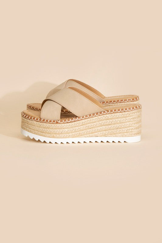 Height-S-Raffia Platform slides