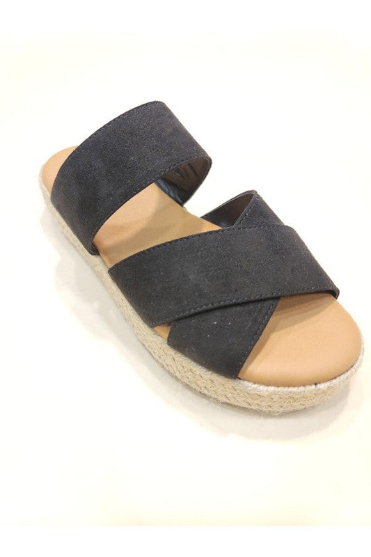 sandals, shoes, trendy shoes, trendy sandals, black sandals, slides, casual, summer outfits, open toed sandal, cute sandals, everyday outfits, summer mom outfits, 2021 summer fashion trends, trendy outfits, casual outfits, date night outfit, teen sandals, boutique sandals, casual black sandals, modern sandals, outfit ideas, outfits, teenager outfits, teen fashion outfits, cute summer fits, summer outfits women, trendy summer outfits,  work, casual, teen, utah teen style