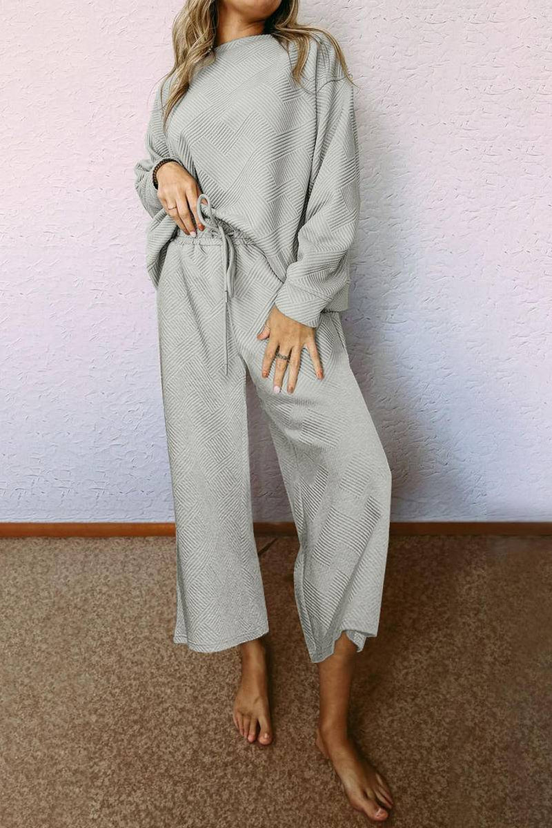 Relaxed Fit Embossed Print Knit Set