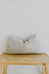 Wren Lumbar Pillow Cover